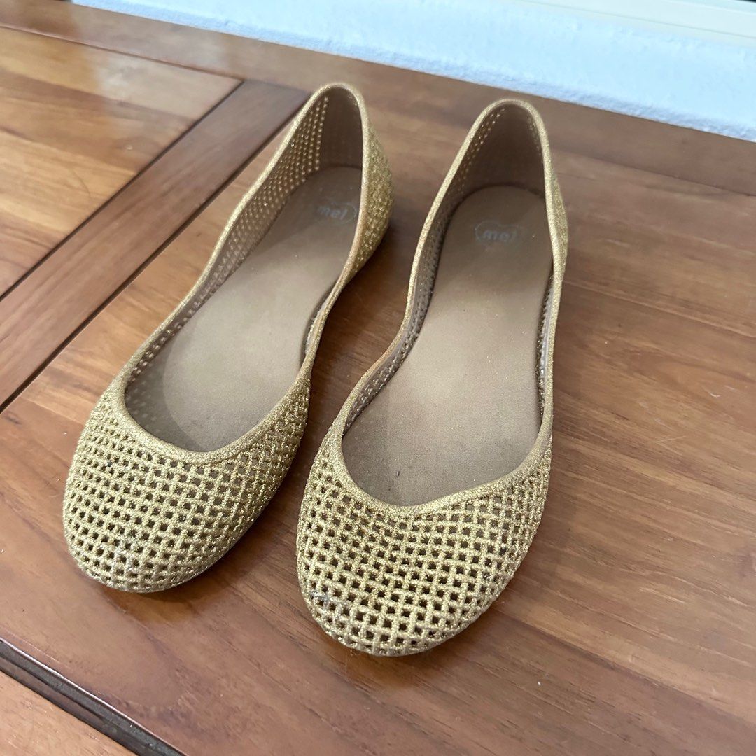 Mel flats online