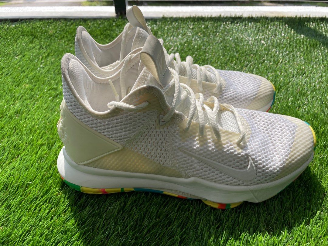 Lebron witness 219 best sale
