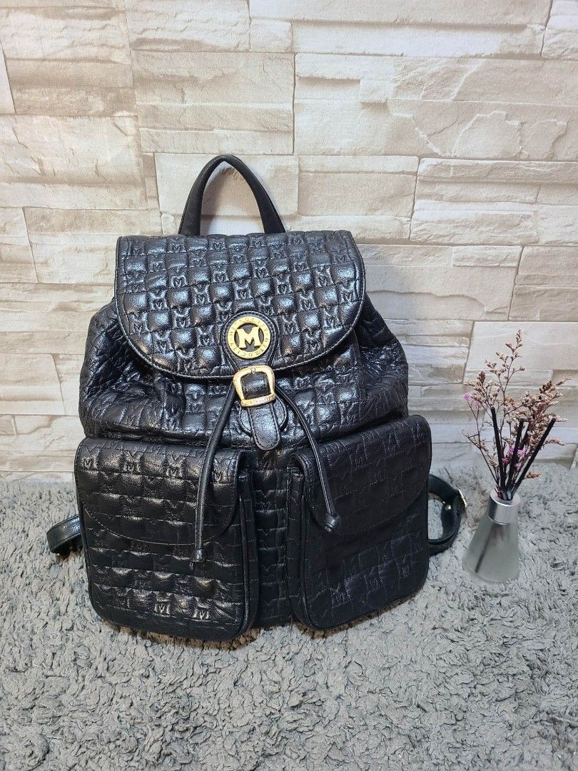 Metro city backpack M 27x35cm, Luxury, Bags & Wallets on Carousell