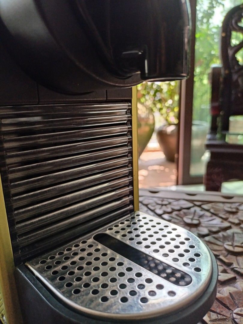 Nespresso Magimix Coffee Machine, TV & Home Appliances, Kitchen