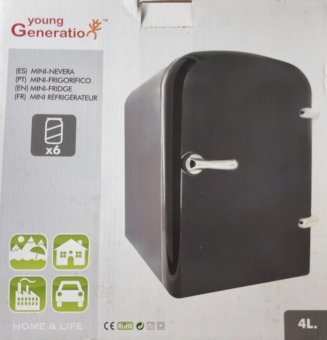 NEW 4L Portable Mini Fridge Cooler & Warmer Beauty Cosmetic