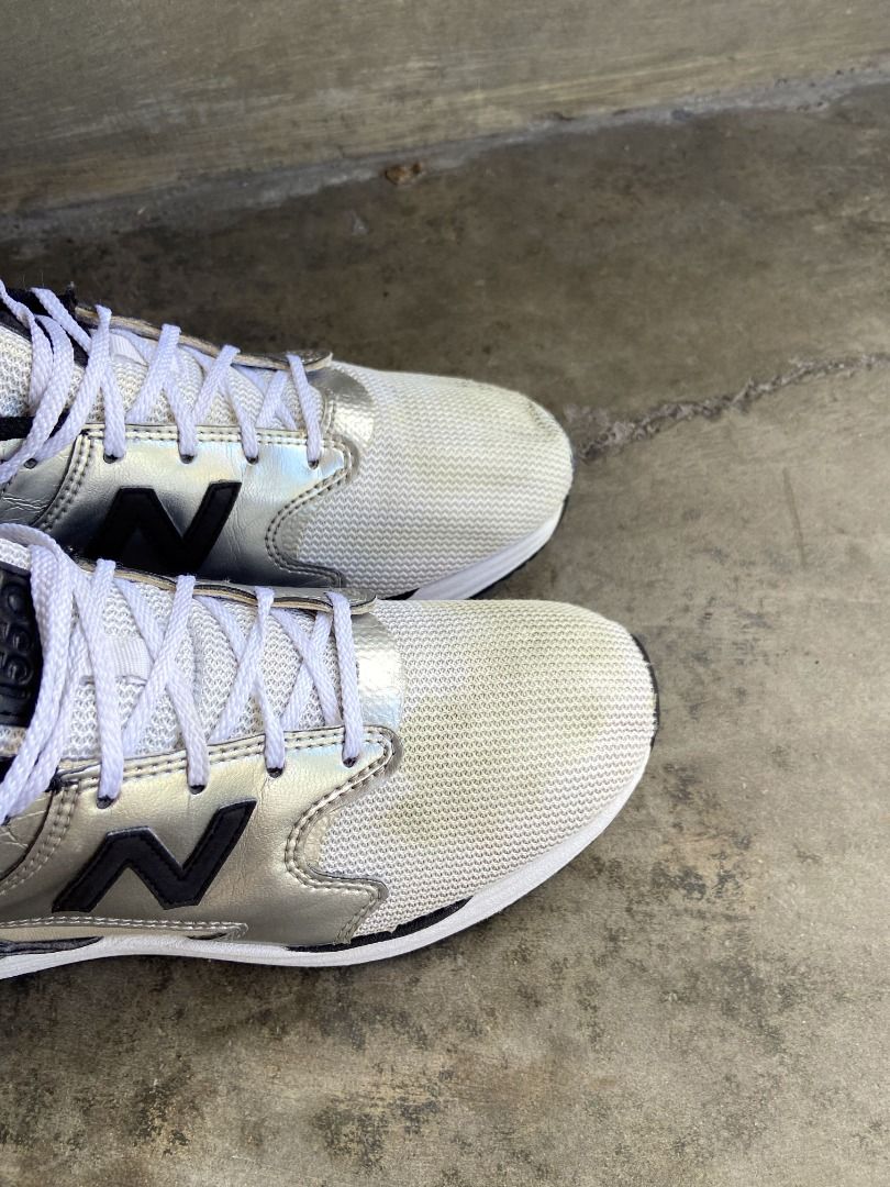 New balance 1550 zilver 2025
