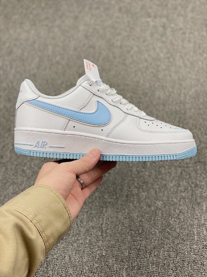 nike air force 1 low swoosh