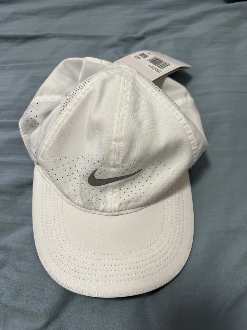 Nike Dri-FIT Aerobill Featherlight Perforated White Red Running Cap  CQ0966-104