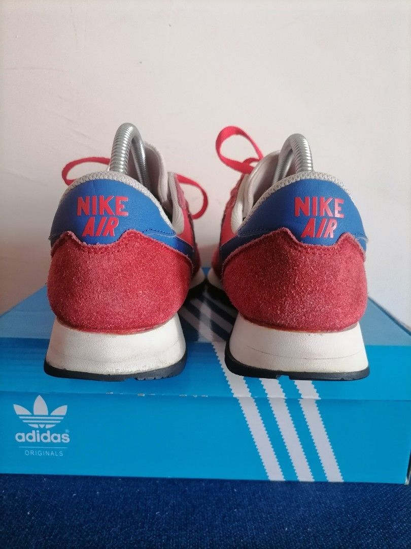 Nike pegasus vintage 83 top