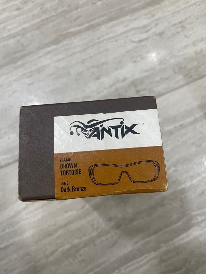 Oakley ANTIX