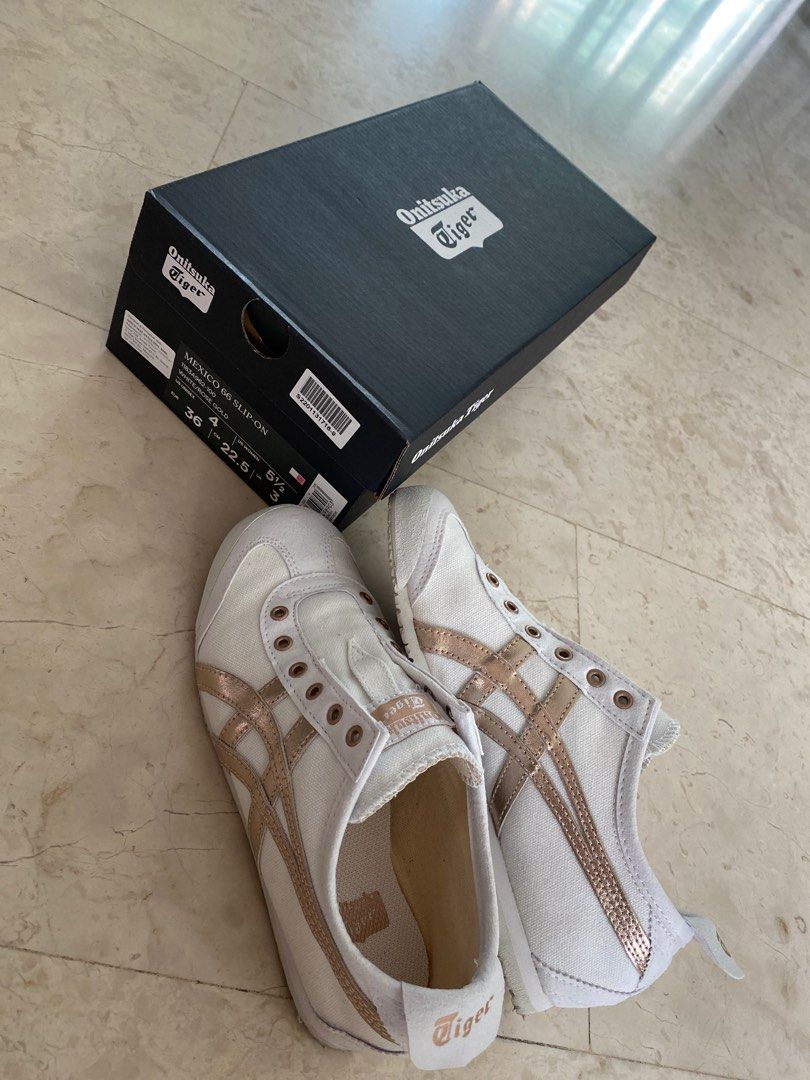 Onitsuka Tiger Mexico 66 Slip on (Category: Sneakers) located in Singapore. Submitted by lynnu (Listing ID 1229115601, Image 2). Description: Authentic Onitsuka Tiger slip-on in very good condition. Wore only once/twice. With shoe box. Size: EU36 / UK3 / US4.