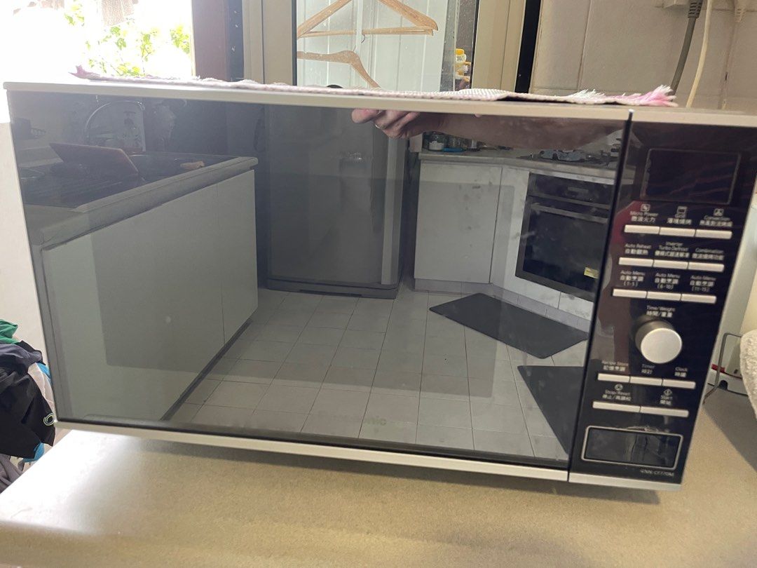 Panasonic Combi Microwave (microwave, grill and convection over), TV