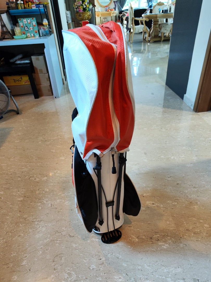 PGM Junior Golf Set, Sports Equipment, Sports & Games, Golf on Carousell