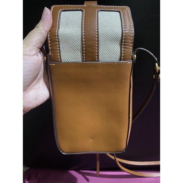Tory burch miller hotsell canvas quadrant phone crossbody