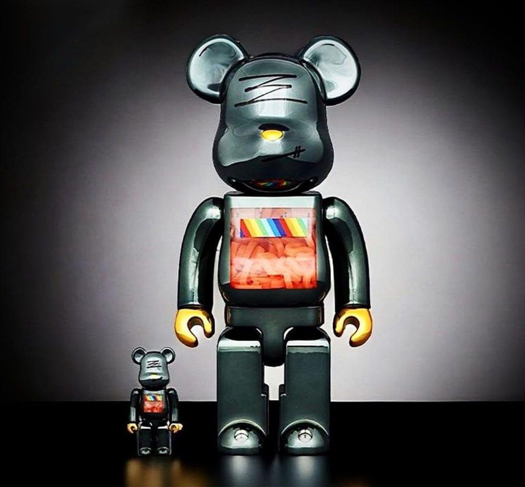 Medicom Bearbrick J.S.B. 4th Ver. 100% & 400%, 興趣及遊戲, 玩具