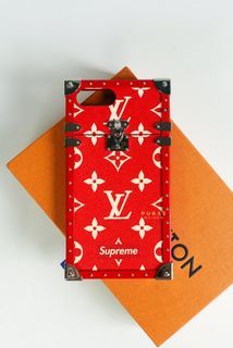 LOUIS VUITTON X SUPREME Monogram Eye-Trunk iPhone 7 Case Red
