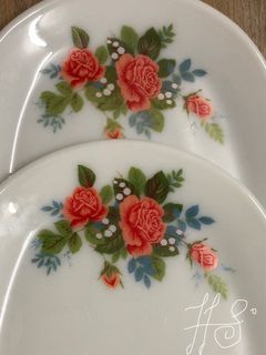 Pyrex england cottage rose