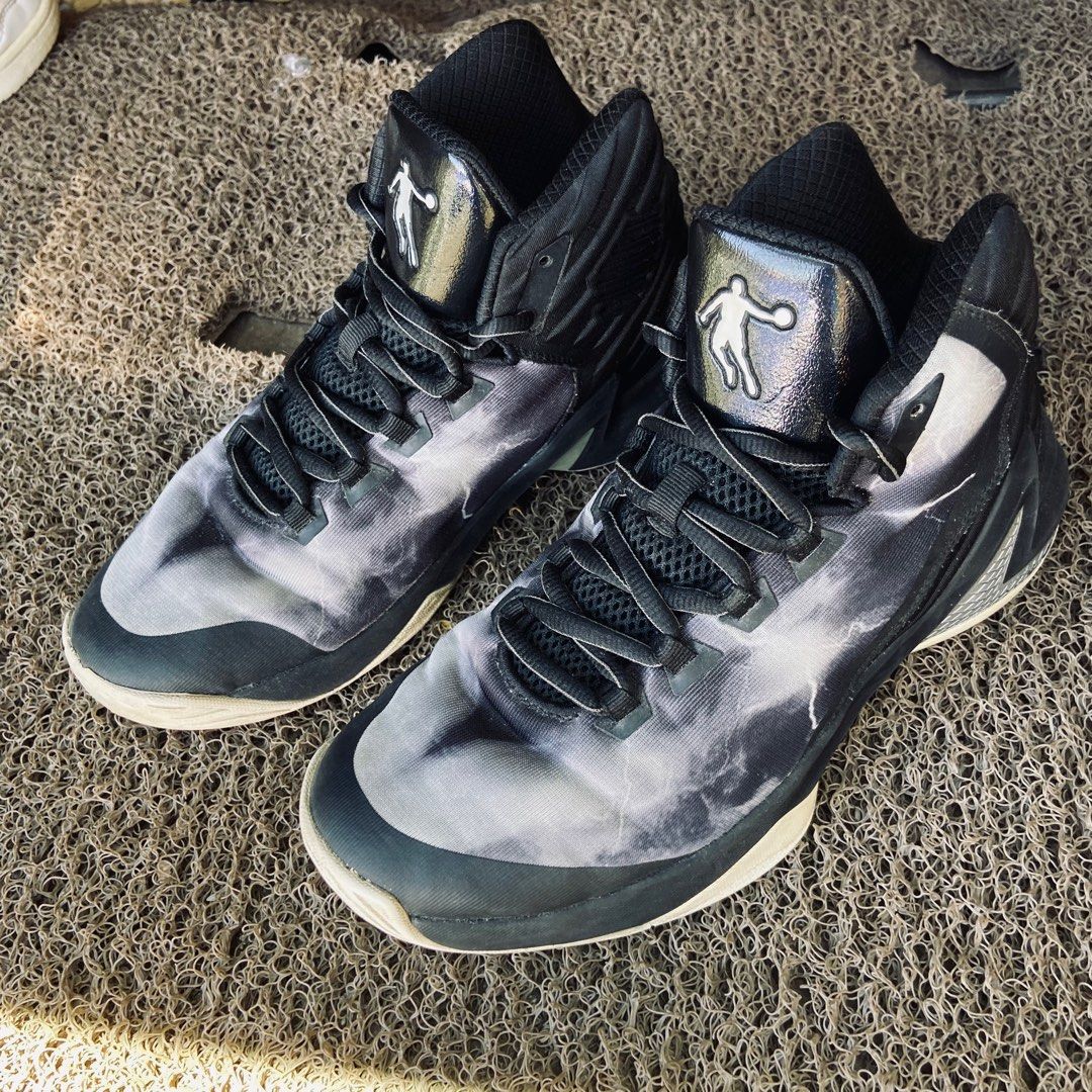 Qiaodan basketball shoes on Carousell