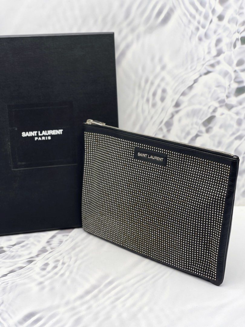 Yves saint discount laurent clutch sale