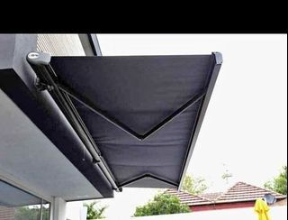 #RETRACTABLE AWNING/CANOPY,. BODEGA SALE!!