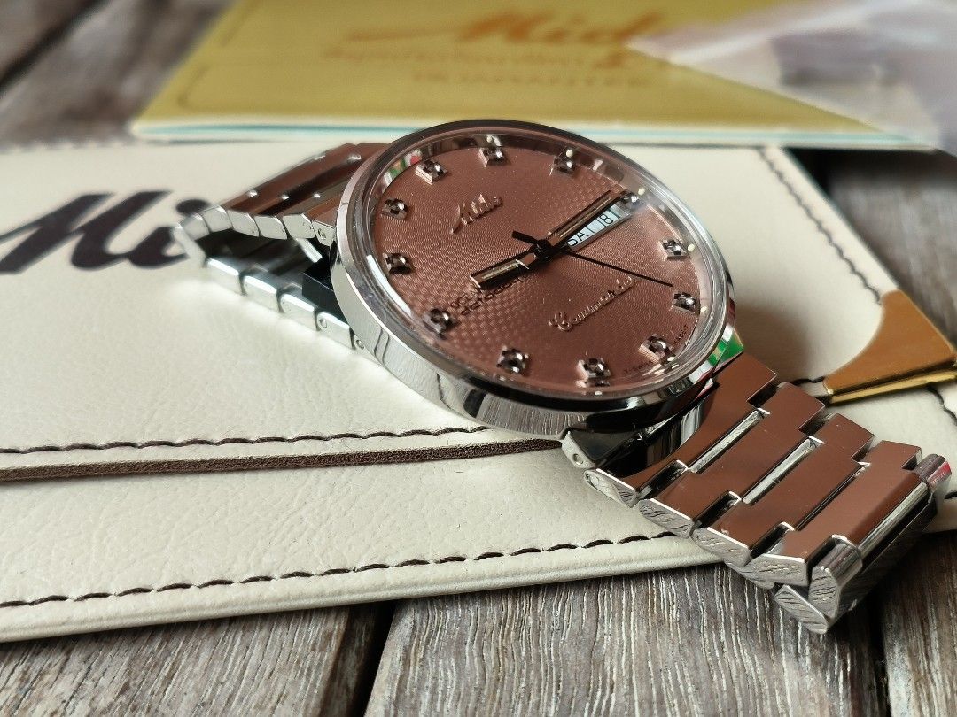 Salmon Dial Commander Automatic Watch, Men's Fashion, Watches ...