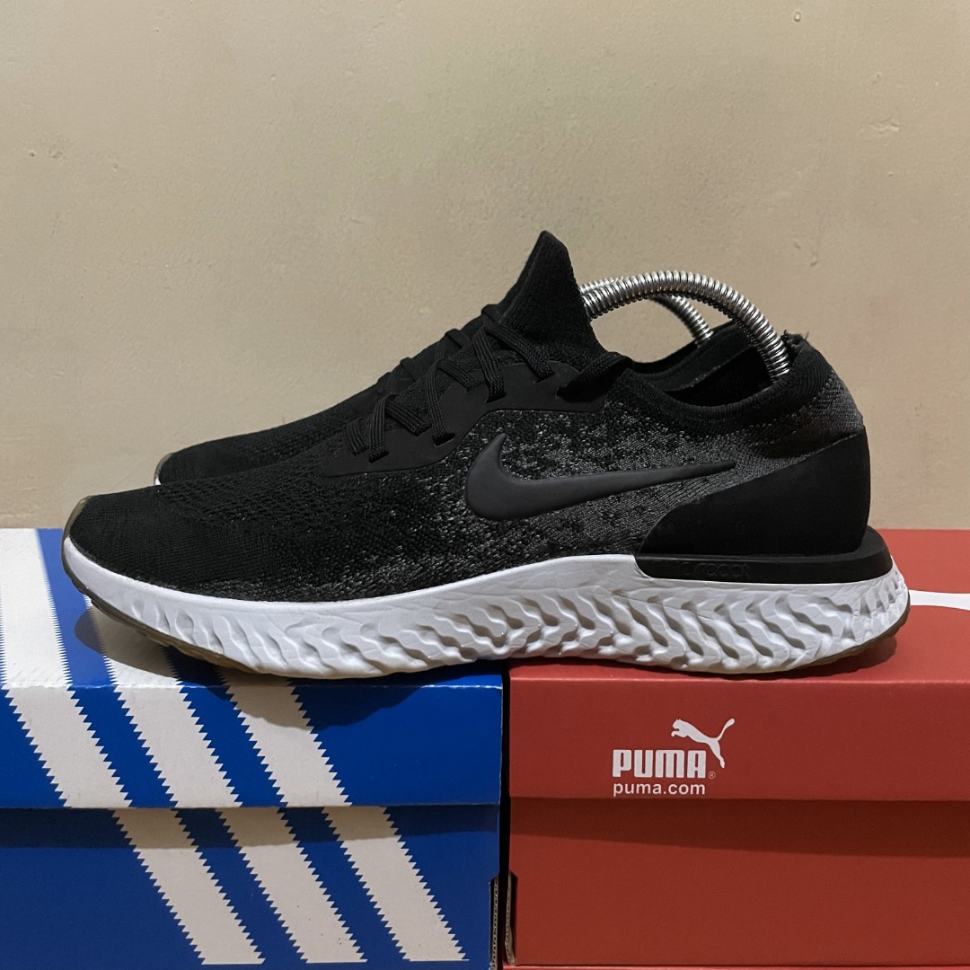 harga sepatu nike react original