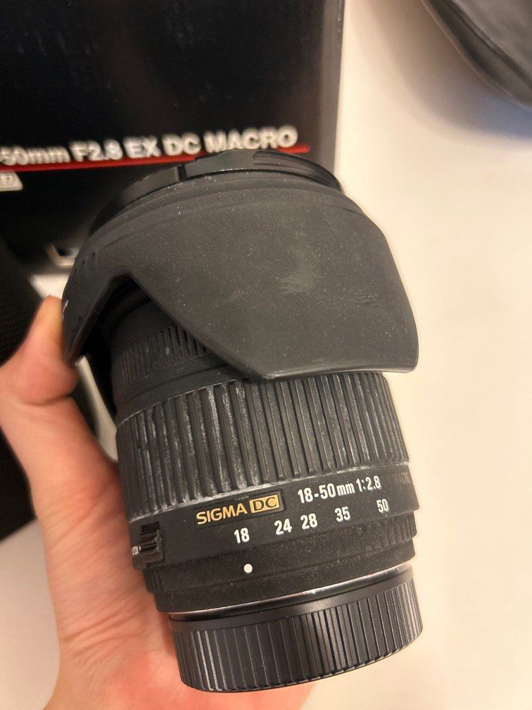 SIGMA 18-50mm F2.8 EX DC MACRO, 攝影器材, 鏡頭及裝備- Carousell