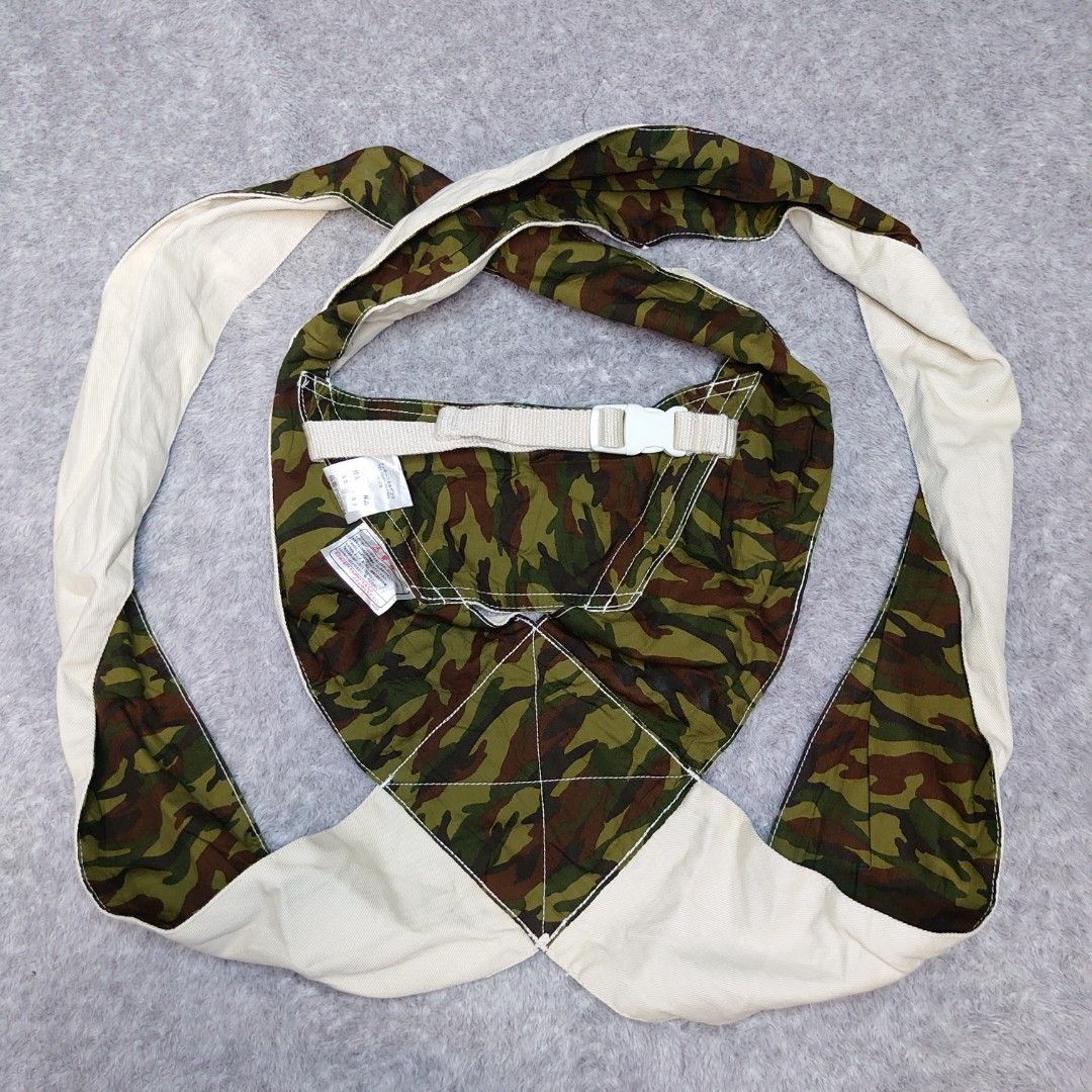 simple camo baby carrier, Babies & Kids, Going Out, Carriers & Slings