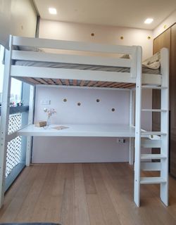 (Category: ) located in . Submitted by findingzoe (Listing ID 1229106531, Image 1). Description: .