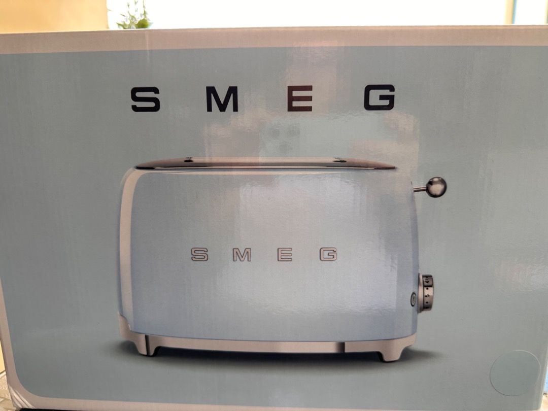 SMEG 2 slices toaster NOT in working condition, TV & Home Appliances