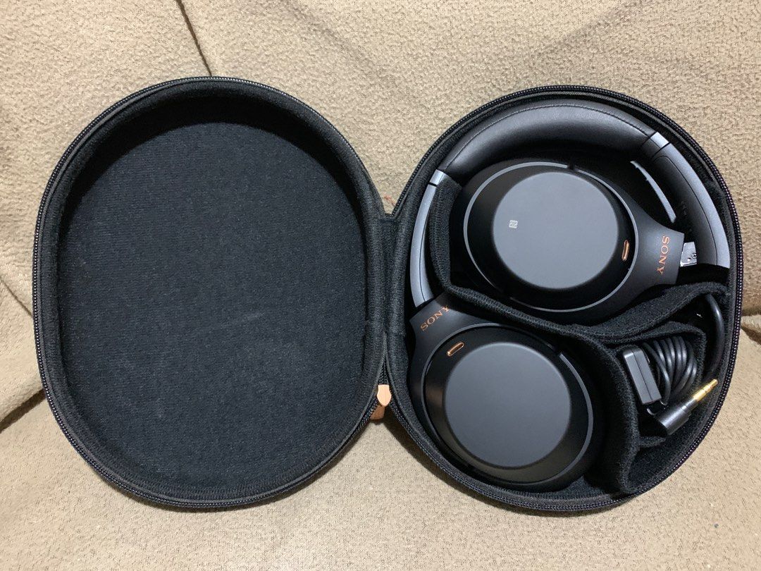 Sony WH-1000X M3 (Category: Headphones & Headsets) located in Mandaluyong City. Submitted by richardr2000 (Listing ID 1229248613, Image 1). Description: .