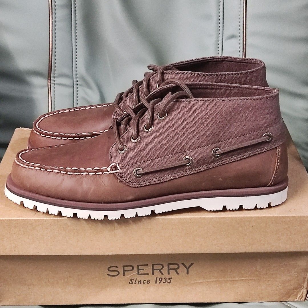 Leeward mini lug best sale chukka