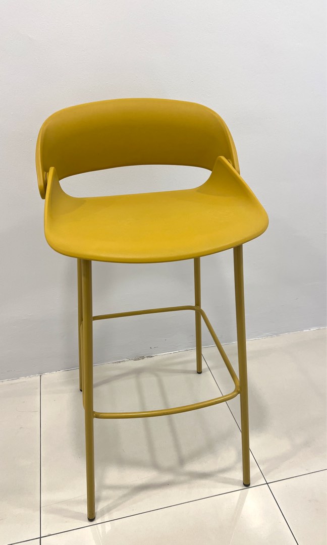 Bar Stool, Furniture & Home Living, Furniture, Chairs on Carousell