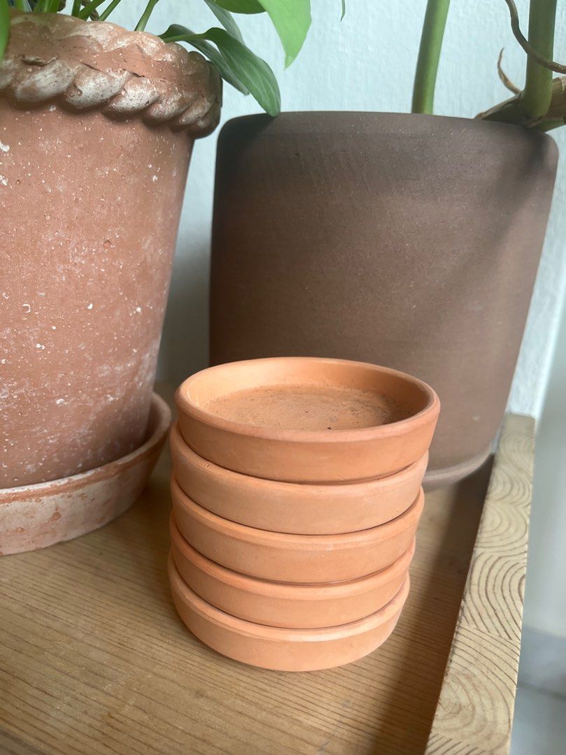 Terracotta saucers, Furniture & Home Living, Gardening, Pots & Planters