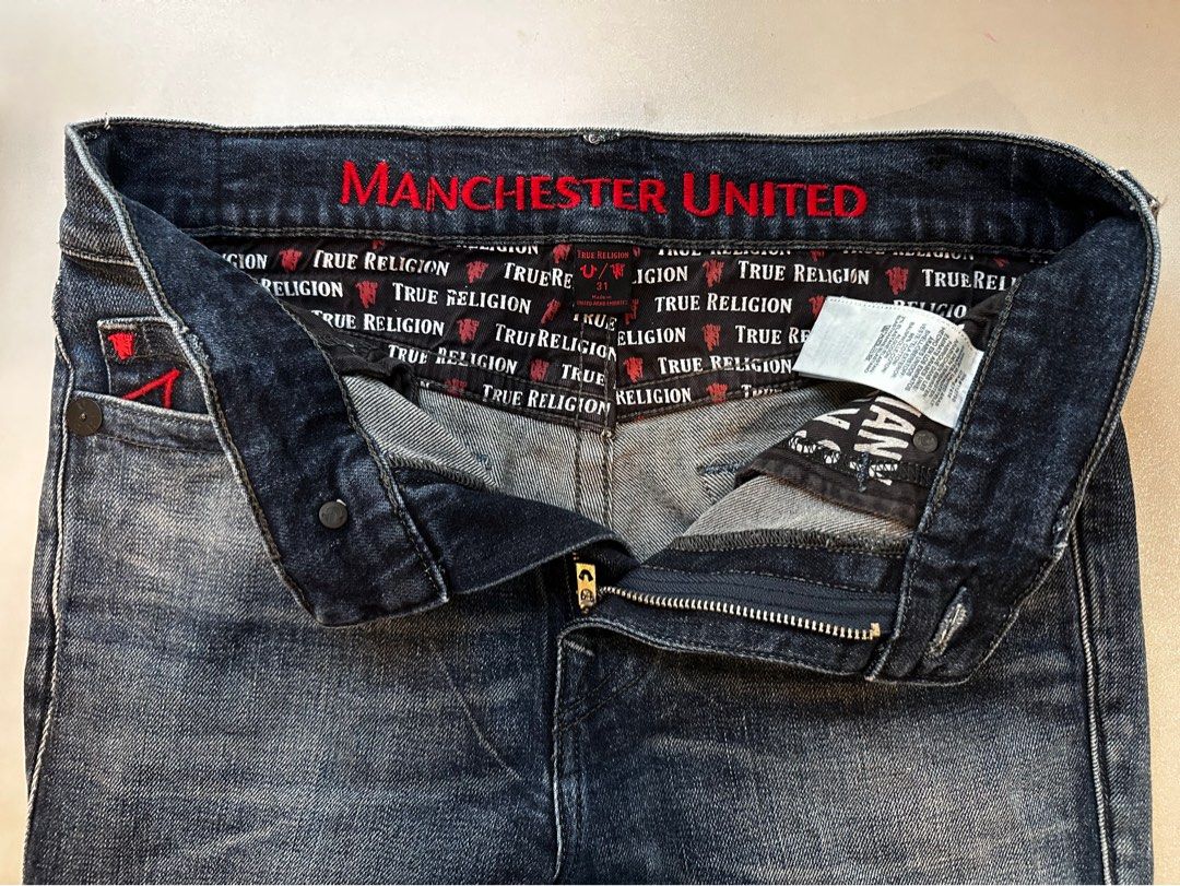 Man united shop x true religion