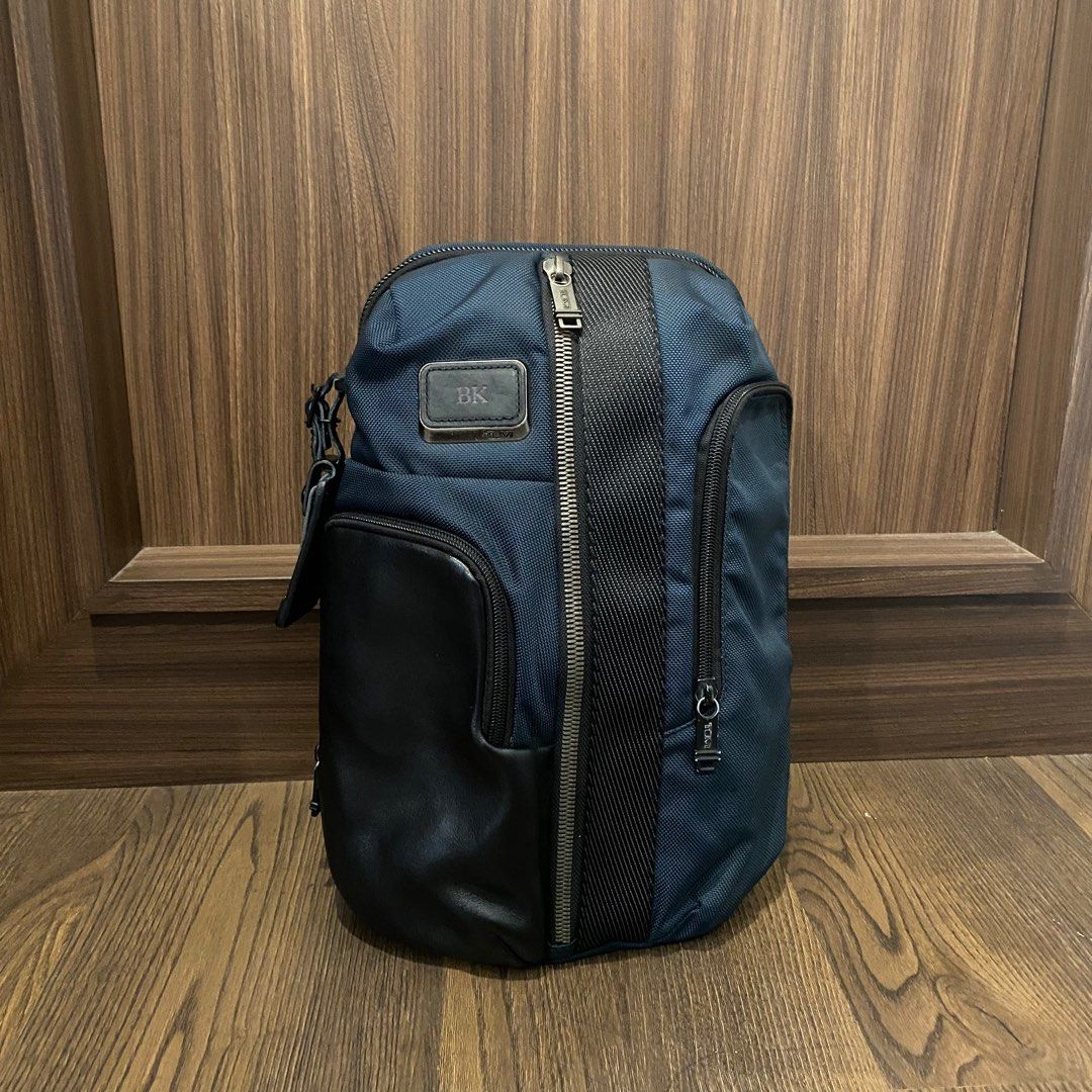 Tumi smith sling bag online