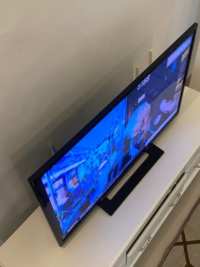 TV LED Sony Bravia HD 32 inch Bekas Mulus Digital Analog, Elektronik