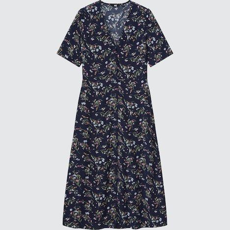 Uniqlo Printed V Neck Short Sleeve Flare Dress S, Women's Fashion, Dresses  & Sets, Dresses on Carousell