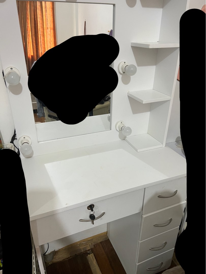 Vanity mirror table with light and chair on Carousell
