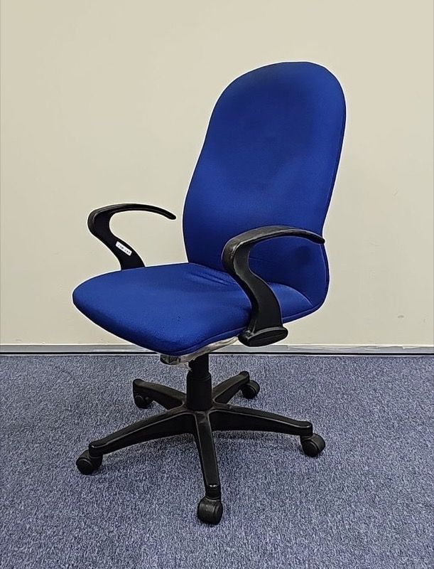W03E Kerusi Beroda M/Back Height Adjustable Arm Chair w/Wheels APEX
