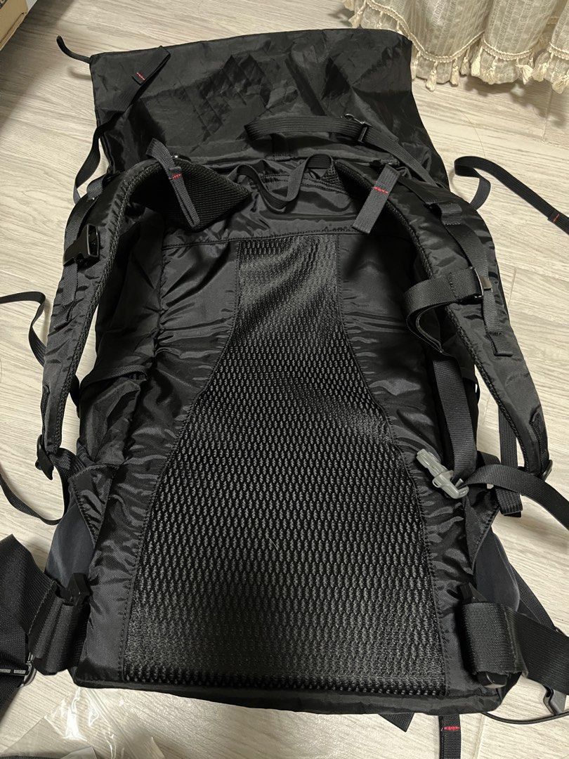 UL Yamatomichi Three Mesh black backpack, 運動產品, 行山及露營