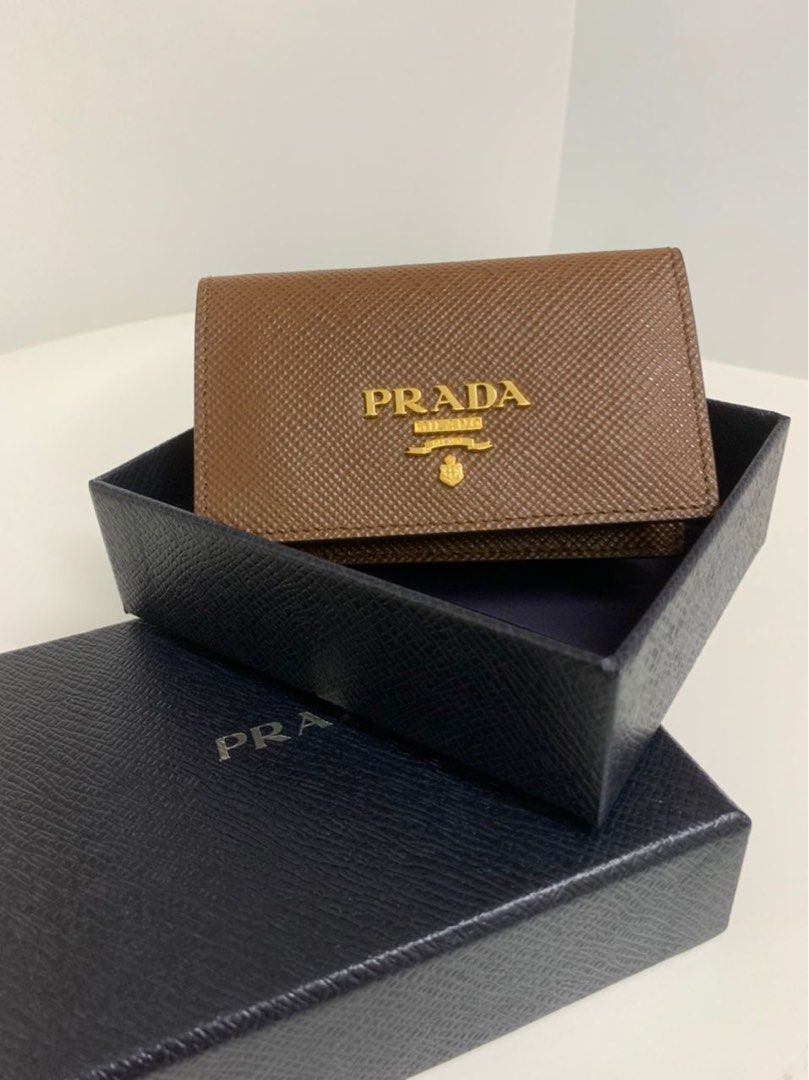 100% Authentic Prada Logo-Plaque Foldover Card Holder Brown, Luxury, Bags &  Wallets on Carousell
