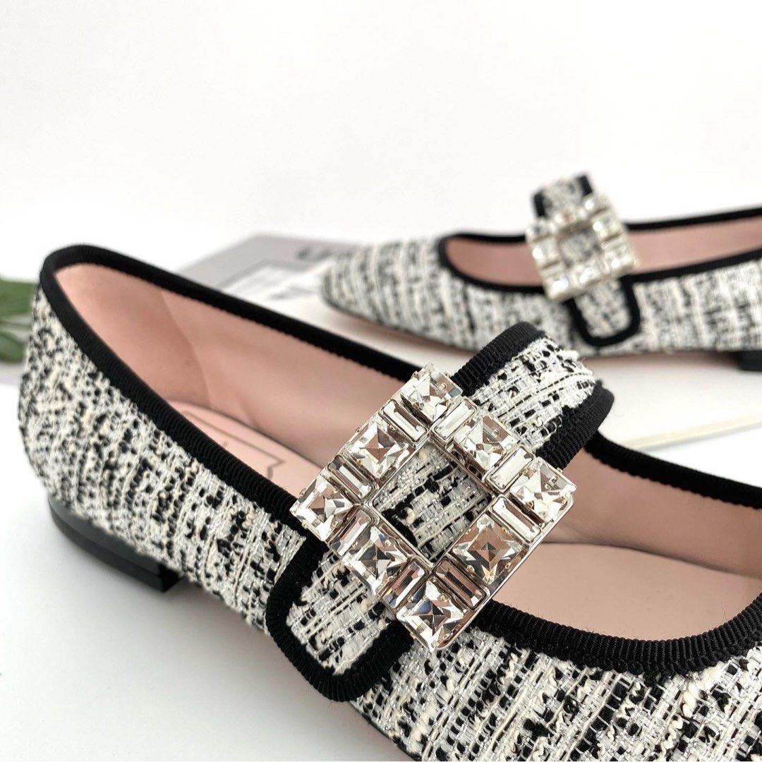 Roger vivier hot sale diamond shoes