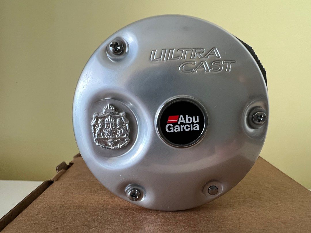 Abu Garcia Ultra Cast リール Abu Garcia Ambassadeur Ultra Cast UC 6500C Bait Casting Reel