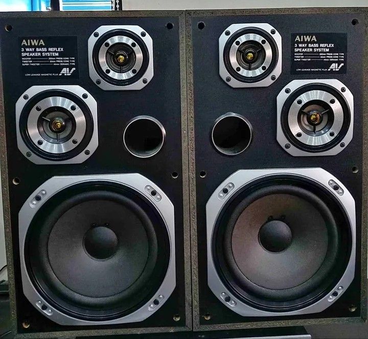 Aiwa 3 way bass reflex speaker system 2025