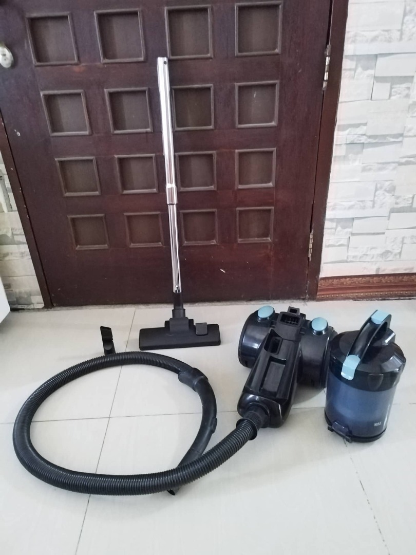 Anko Vacuum Cleaner (Multi Cyclonic), Furniture & Home Living, Cleaning