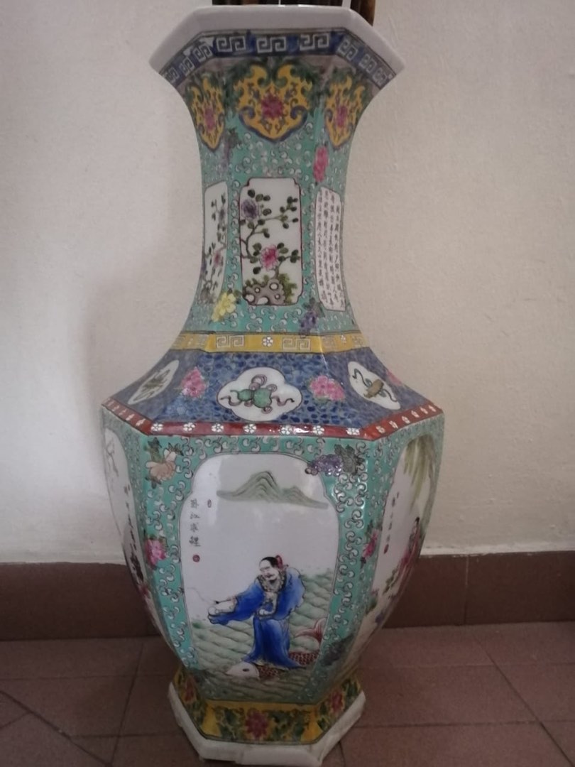 Antique vase, Hobbies & Toys, Collectibles & Memorabilia, Vintage