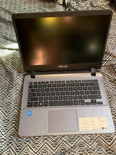 (Category: ) located in . Submitted by thriftingkai (Listing ID 1224462870, Image 1). Description: .