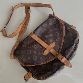 (Category: ) located in . Submitted by classick_thrift (Listing ID 1224422570, Image 1). Description: .