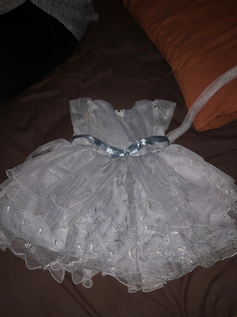 Baju pesta warna abu bayi 1 tahun, Bayi & Anak, Baju Anak Perempuan, 1