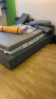 (Category: ) located in . Submitted by 18norton (Listing ID 1224359839, Image 1). Description: .