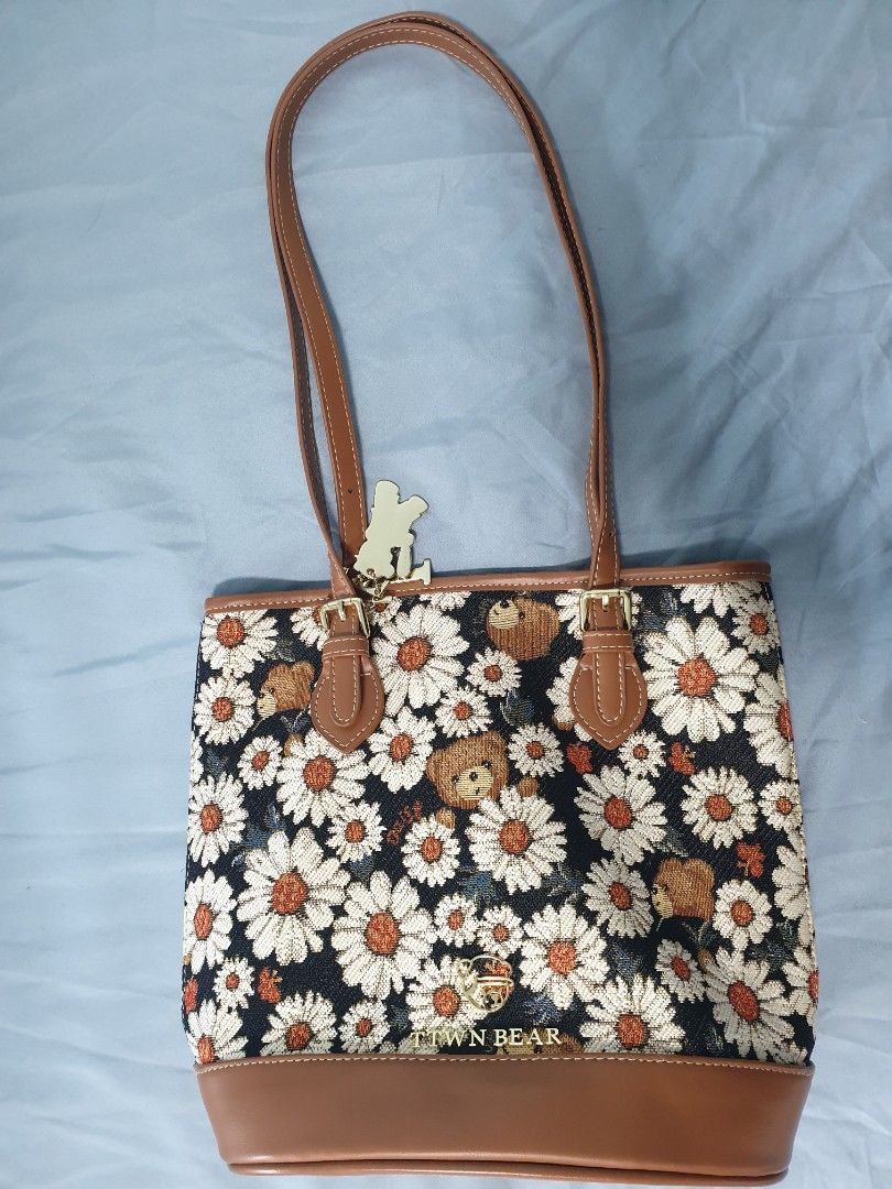 Big bags for Sale!, Luxury, Bags & Wallets on Carousell