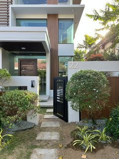 Brand New 6 Bedroom House Rent in Alabang Hills