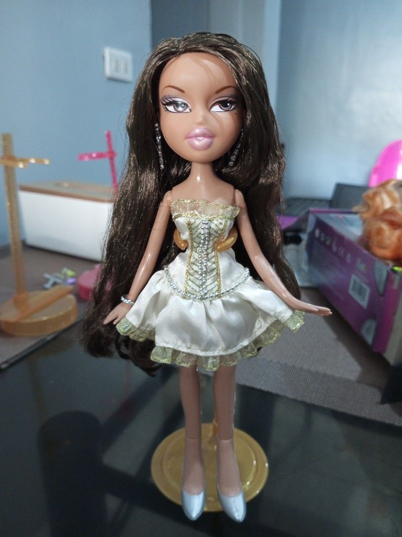 Bratz Designed by Yasmin Doll Hobbies Toys Toys Games on